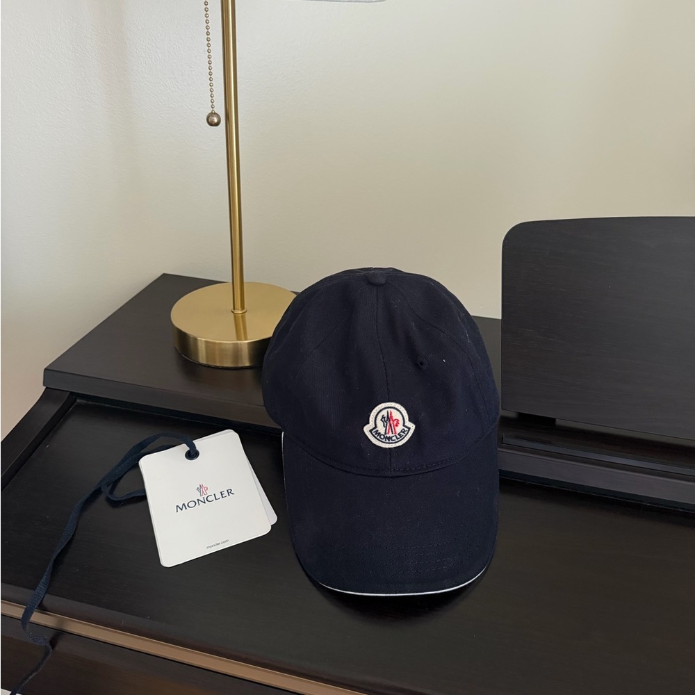 Moncler Black Embroidered Logo Cap